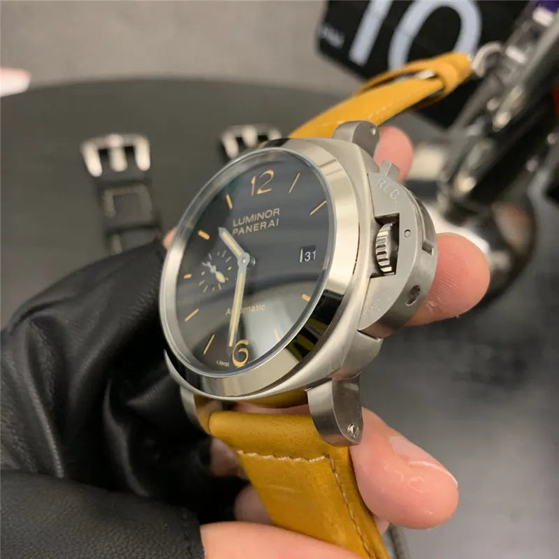 Panerai Yellow Leather Luminor - Hình 4