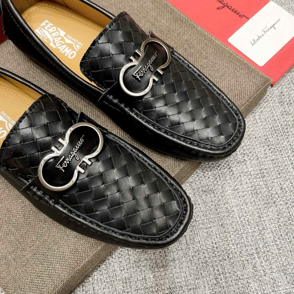 Ferragamo Black Woven Driving Loafers — detail